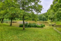 Rasen-mähen-am-Sandbacher-See-im-Juni-2020-13